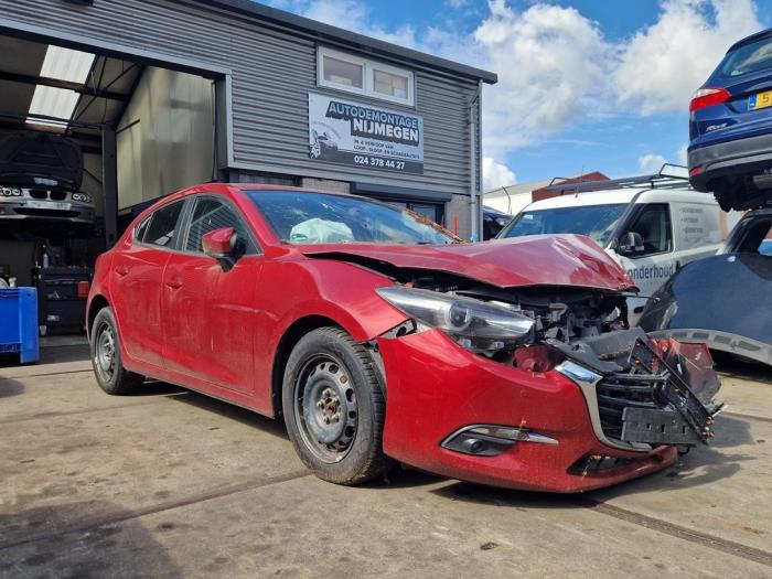 Mazda 3 2.0 SkyActiv-G 120 16V Sloopvoertuig (2018, Rood)