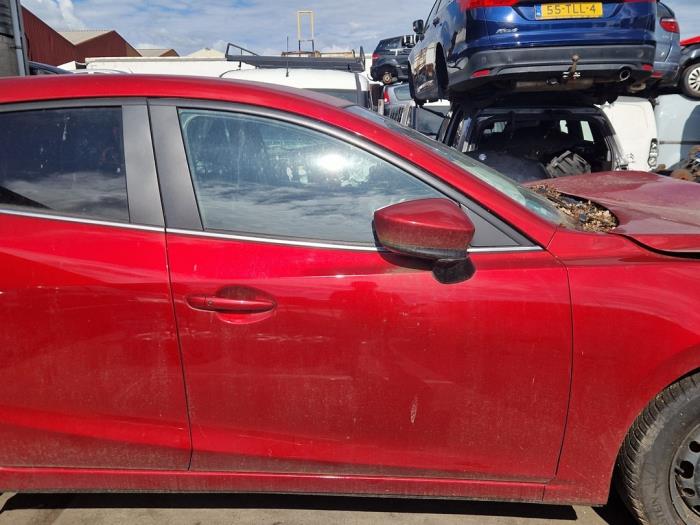 Mazda 3 2.0 SkyActiv-G 120 16V Sloopvoertuig (2018, Rood)
