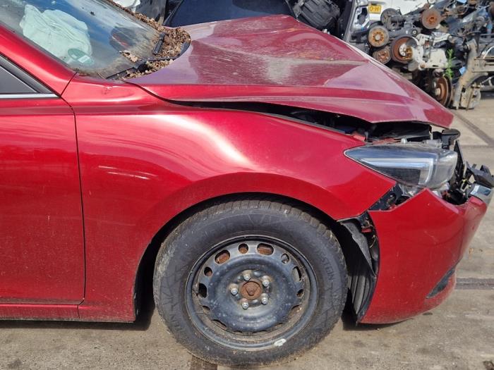 Mazda 3 2.0 SkyActiv-G 120 16V Sloopvoertuig (2018, Rood)