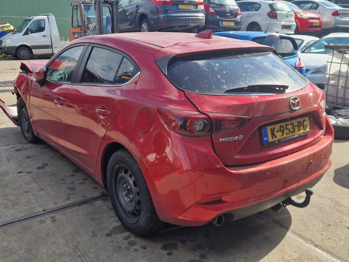 Mazda 3 2.0 SkyActiv-G 120 16V Sloopvoertuig (2018, Rood)