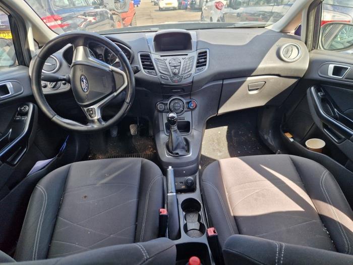 Ford Fiesta 6 1.5 TDCi Sloopvoertuig (2015, Zwart)