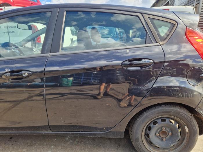 Ford Fiesta 6 1.5 TDCi Sloopvoertuig (2015, Zwart)
