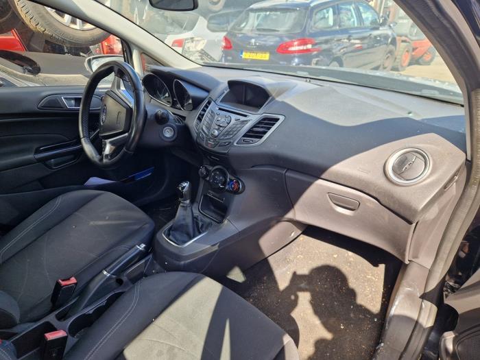 Ford Fiesta 6 1.5 TDCi Sloopvoertuig (2015, Zwart)