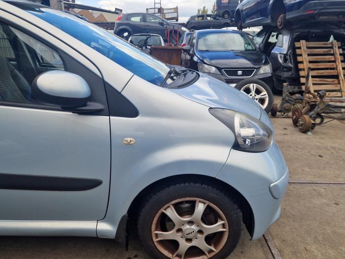 Toyota Aygo 1.0 12V VVT-i Sloopvoertuig (2006, Blauw)