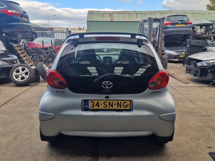 Toyota Aygo 1.0 12V VVT-i Sloopvoertuig (2006, Blauw)