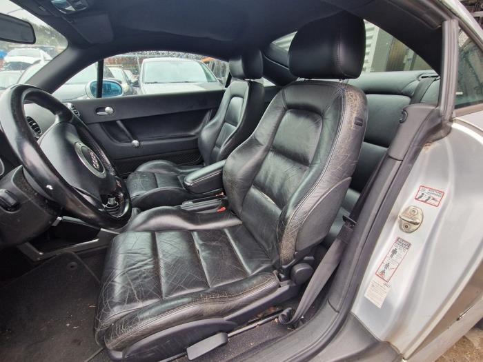 Audi TT 1.8 20V Turbo Sloopvoertuig (2000, Grijs)