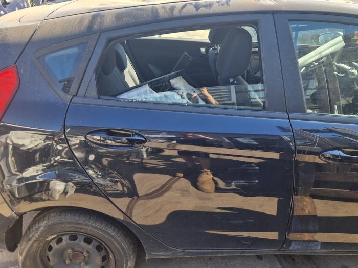 Ford Fiesta 6 1.5 TDCi Sloopvoertuig (2015, Zwart)