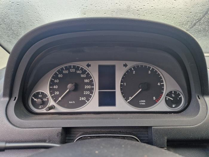 Mercedes A 2.0 A-180 CDI 16V Sloopvoertuig (2009, Grijs)