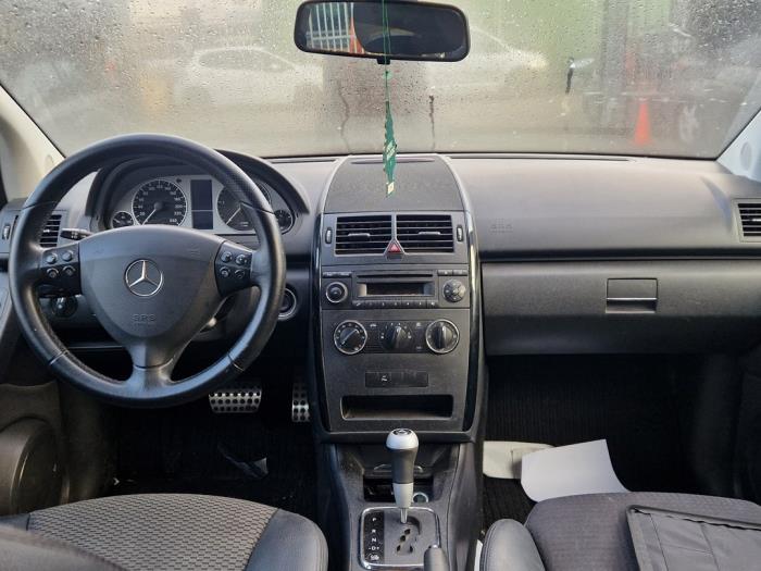 Mercedes A 2.0 A-180 CDI 16V Sloopvoertuig (2009, Grijs)