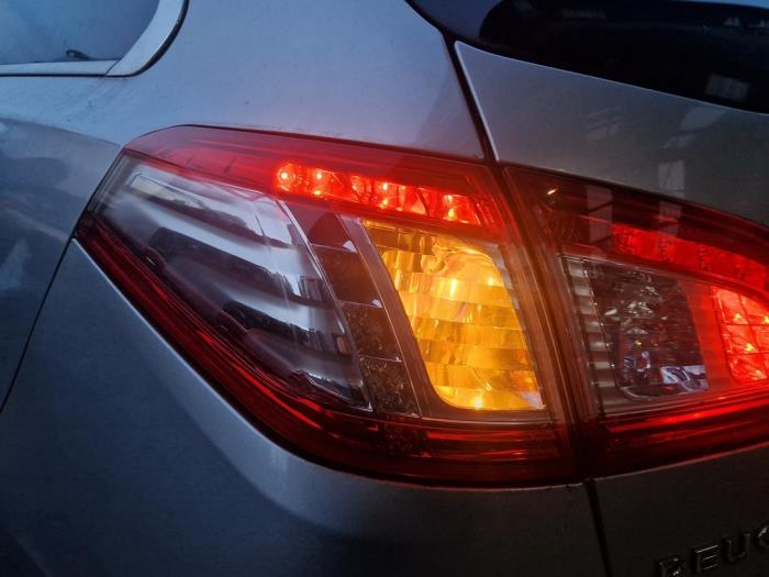 Peugeot 508 SW 1.6 THP 16V Sloopvoertuig (2012, Grijs)