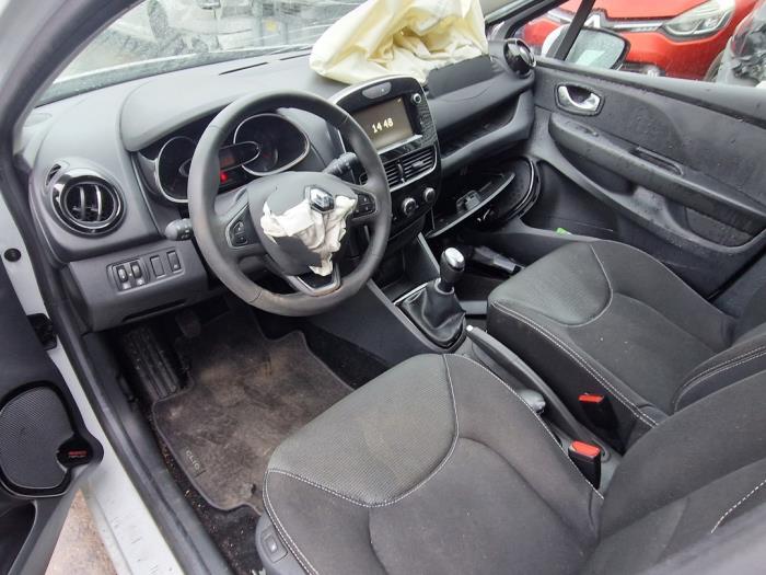 Renault Clio IV Estate/Grandtour 0.9 Energy TCE 90 12V Sloopvoertuig (2019, Wit)