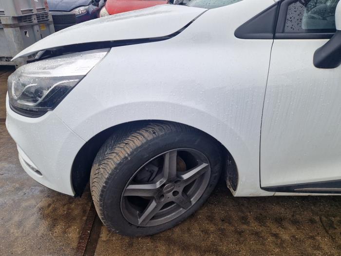 Renault Clio IV Estate/Grandtour 0.9 Energy TCE 90 12V Sloopvoertuig (2019, Wit)