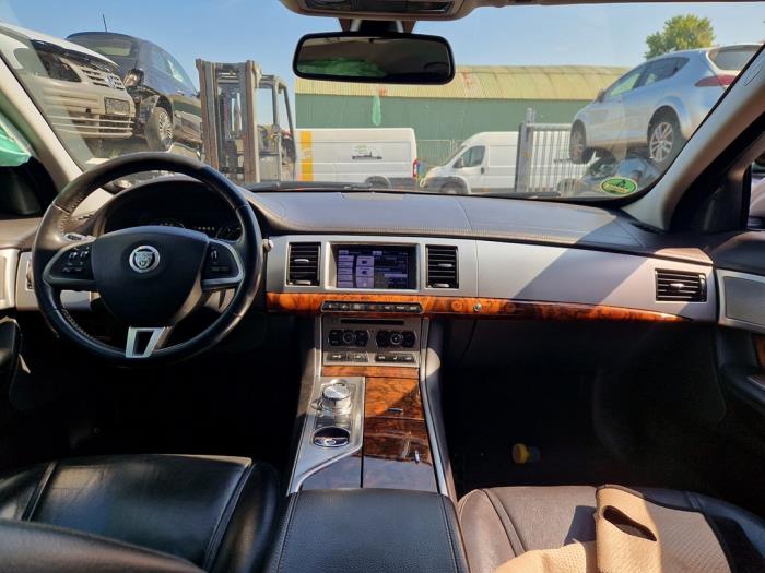 Jaguar XF 3.0 D V6 24V Sloopvoertuig (2012, Grijs)
