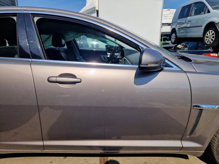 Jaguar XF 3.0 D V6 24V Sloopvoertuig (2012, Grijs)