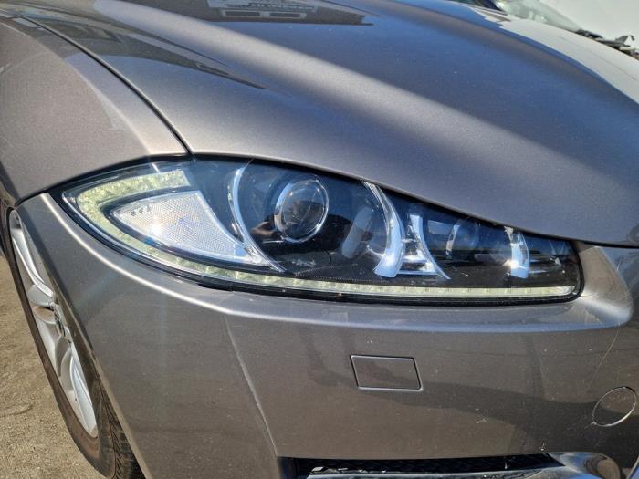 Jaguar XF 3.0 D V6 24V Sloopvoertuig (2012, Grijs)