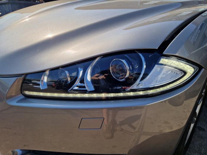 Jaguar XF 3.0 D V6 24V Sloopvoertuig (2012, Grijs)