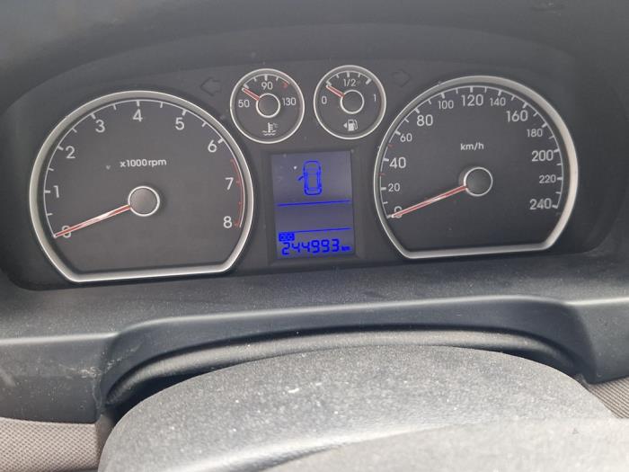 Hyundai i30 1.4 CVVT 16V Sloopvoertuig (2010, Beige)