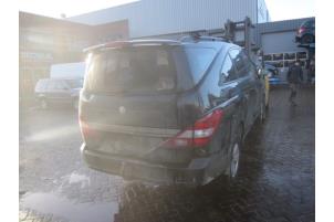Ssang Yong Rodius 05-