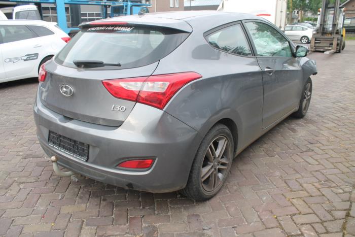 Hyundai I30 Combischakelaar ramen O311456 Donorvoertuig