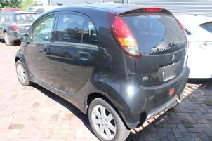 Mitsubishi i-MiEV 11-