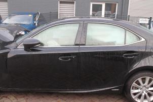 Lexus IS 13-