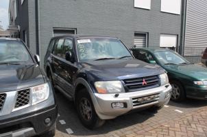Mitsubishi Pajero 00-