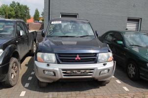 Mitsubishi Pajero 00-