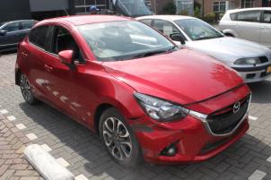 Mazda 2 15-