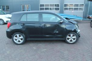 Toyota Urban Cruiser 09-