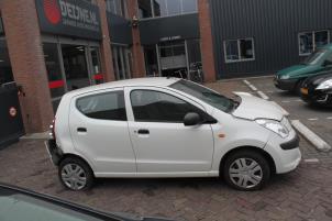 Nissan Pixo 09-