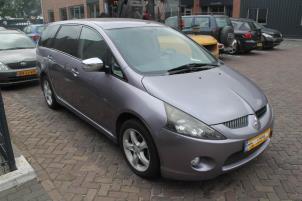 Mitsubishi Grandis 04-