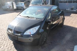 Mitsubishi Colt Rücklicht links O298215 Spenderfahrzeug