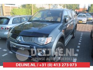 Mitsubishi L200 06-
