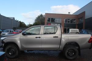 Toyota Hilux 15-