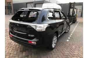 Mitsubishi Outlander 12-