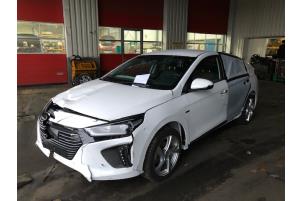 Hyundai Ioniq 16-