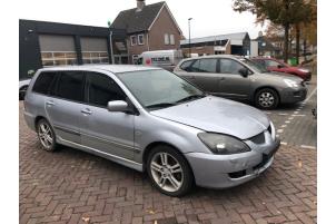Mitsubishi Lancer 03-
