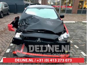 Mitsubishi Lancer Draagarm onder links-voor O381468 Donorvoertuig