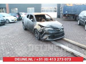 Toyota C-HR Schroefveer achter O380204 Donorvoertuig