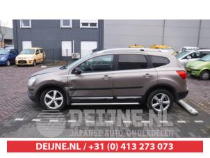 Nissan Qashqai+2 08-