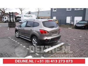 Nissan Qashqai+2 08-