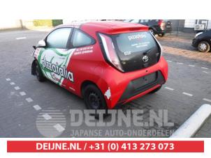 Toyota Aygo Portierruit 2Deurs links O301763 Donorvoertuig