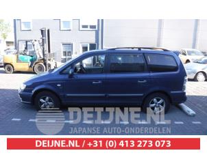 Hyundai Trajet 01-
