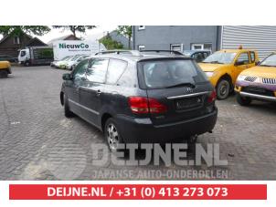 Toyota Avensis Verso 01-