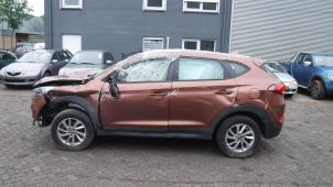 Hyundai Tucson 15-