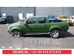 Nissan King Cab 02-