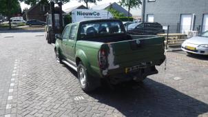 Nissan King Cab 02-
