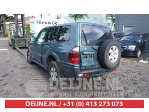 Mitsubishi Pajero 00-