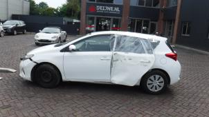 Toyota Auris 13-