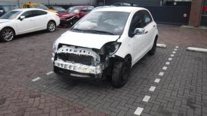 Toyota Yaris Kontaktslot+Sleutel O335996 Donorvoertuig